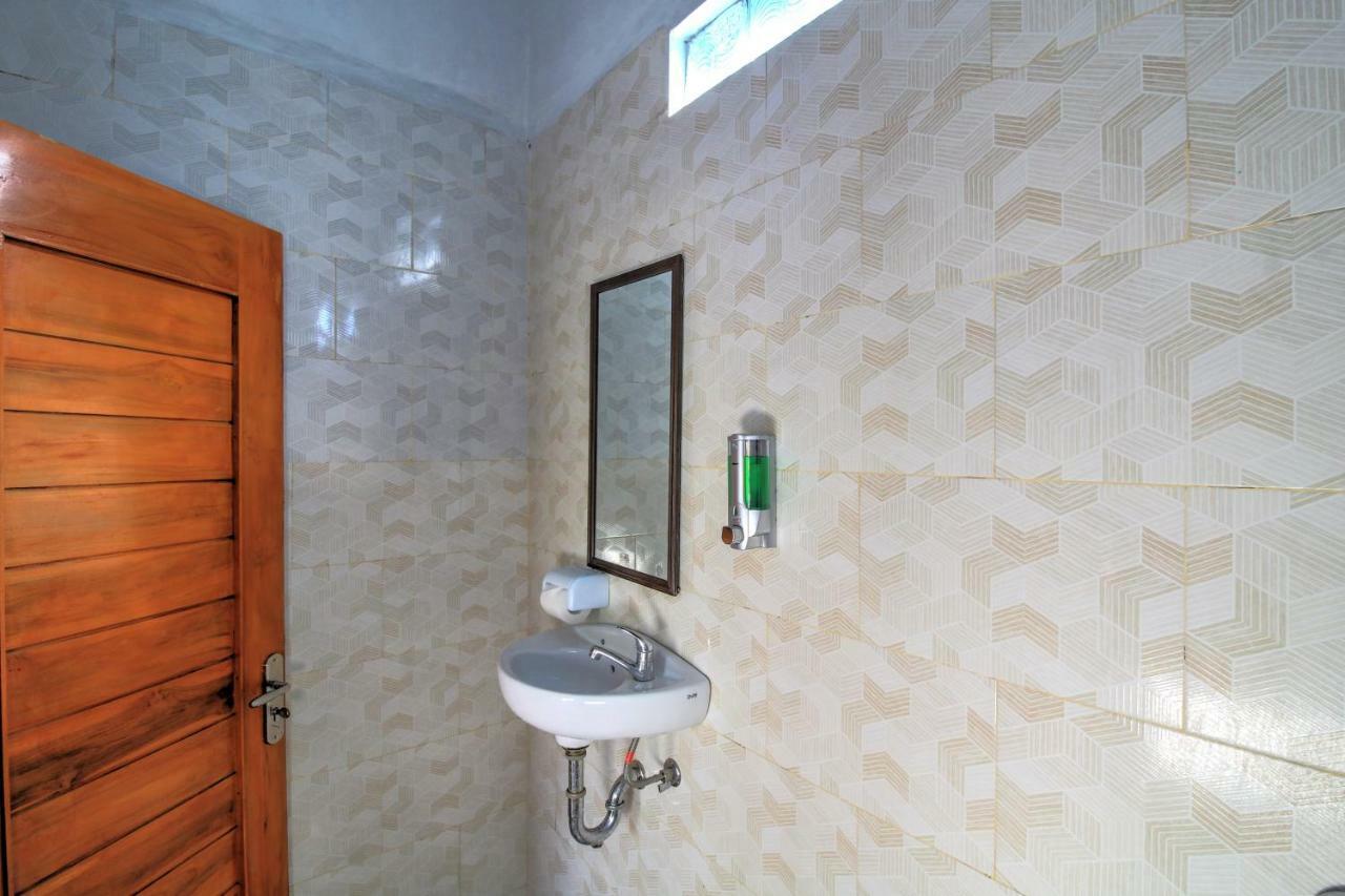 Arys Guest House Sakti Kültér fotó